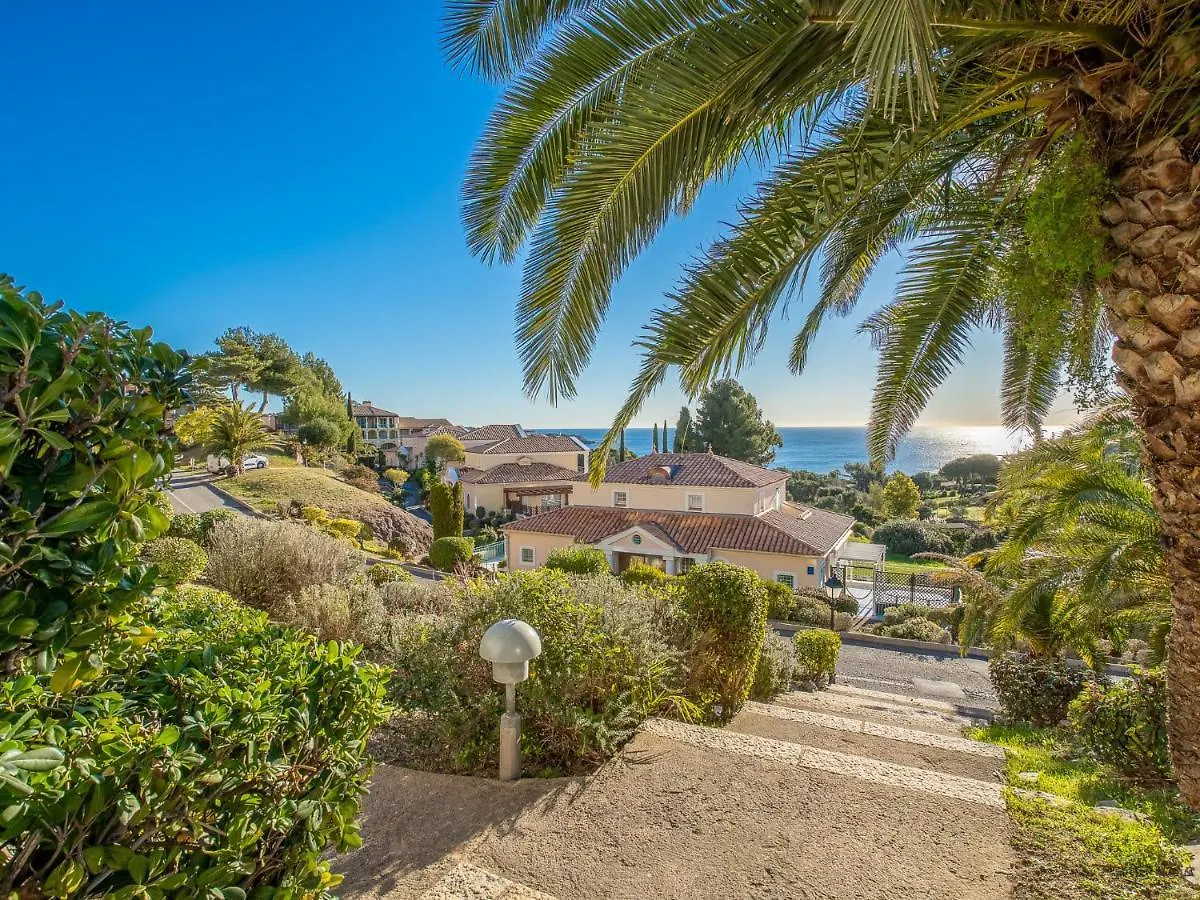 Apartment Village Cap Esterel - L'Esquinade-20 By Interhome Saint-Raphaël