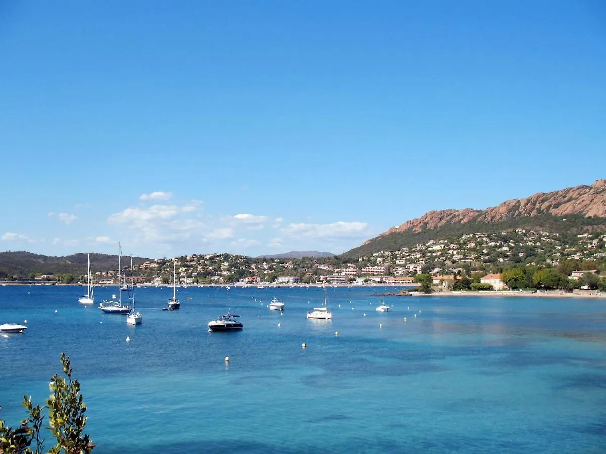 Apartment Village Cap Esterel - L'Esquinade-20 By Interhome Saint-Raphaël