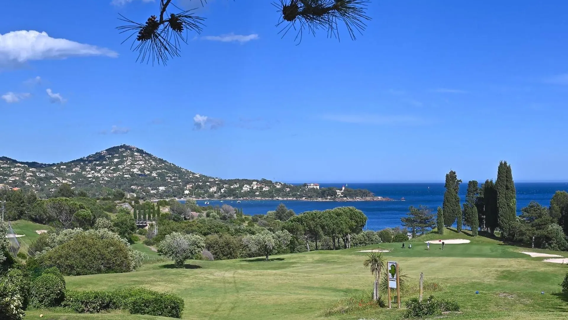 Apartment Village Cap Esterel - L'Esquinade-20 By Interhome Saint-Raphaël 0*,  Frankrig