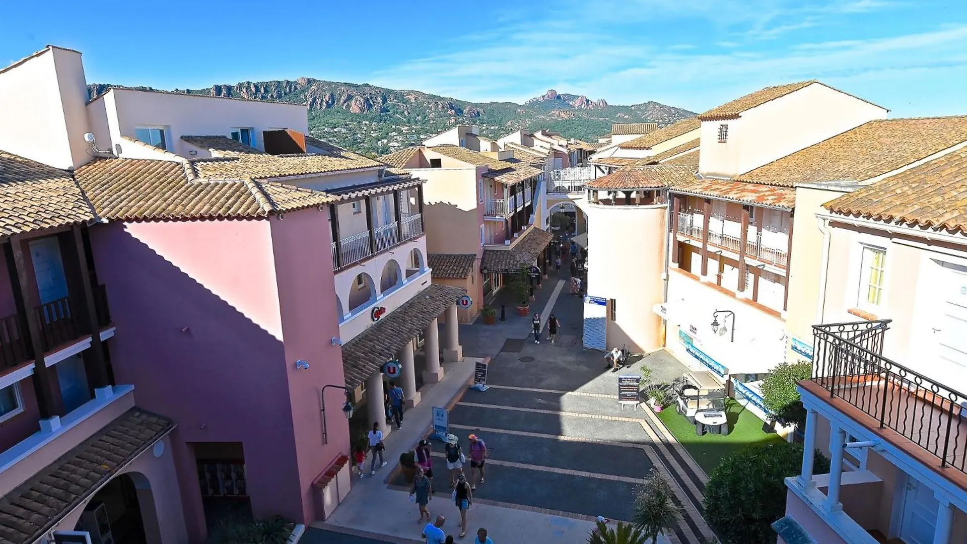 Apartment Village Cap Esterel - L'Esquinade-20 By Interhome Saint-Raphaël