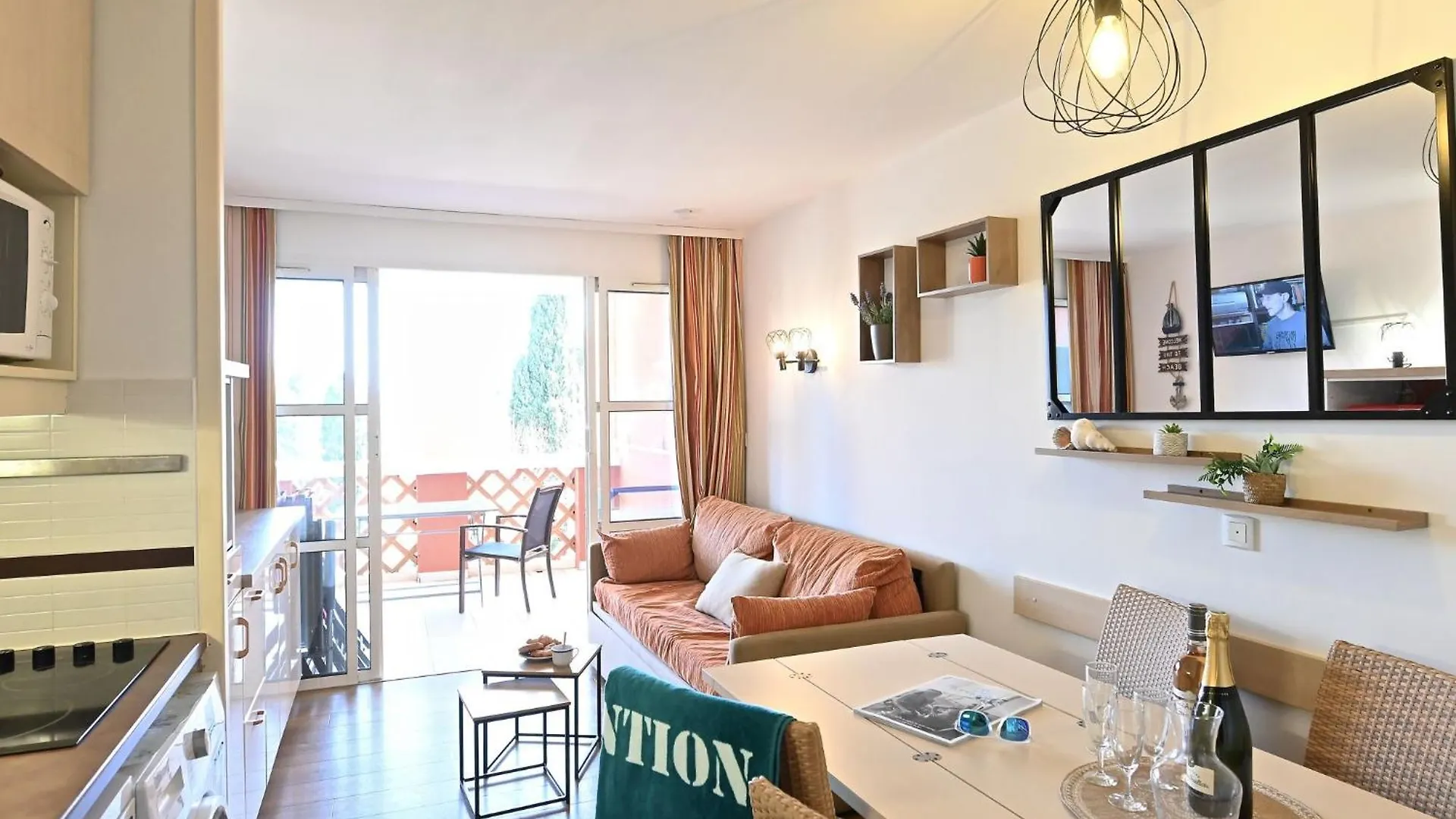 Apartment Village Cap Esterel - L'Esquinade-20 By Interhome Saint-Raphaël