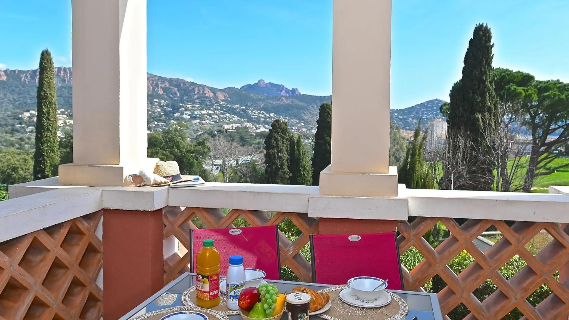 Apartment Village Cap Esterel - L'Esquinade-20 By Interhome Saint-Raphaël